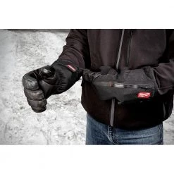 Milwaukee Medium Rechargeable Heated Gloves with REDLITHIUM USB Battery and Charger -Workwear Sales Store milwaukee heated gloves 561 21m 4f 1000