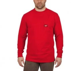 Milwaukee Men's Large Red Heavy-Duty Cotton/Polyester Long-Sleeve Pocket T-Shirt